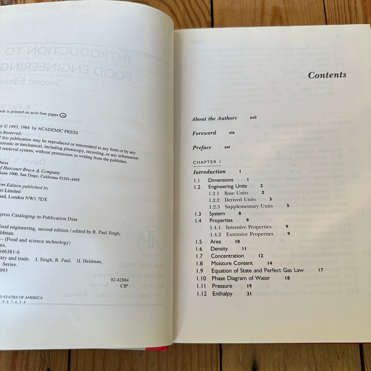 XBN51 Vintage 1993 Introduction to Food Engineering BOOK by R.P.Singh and D.R.Heldman