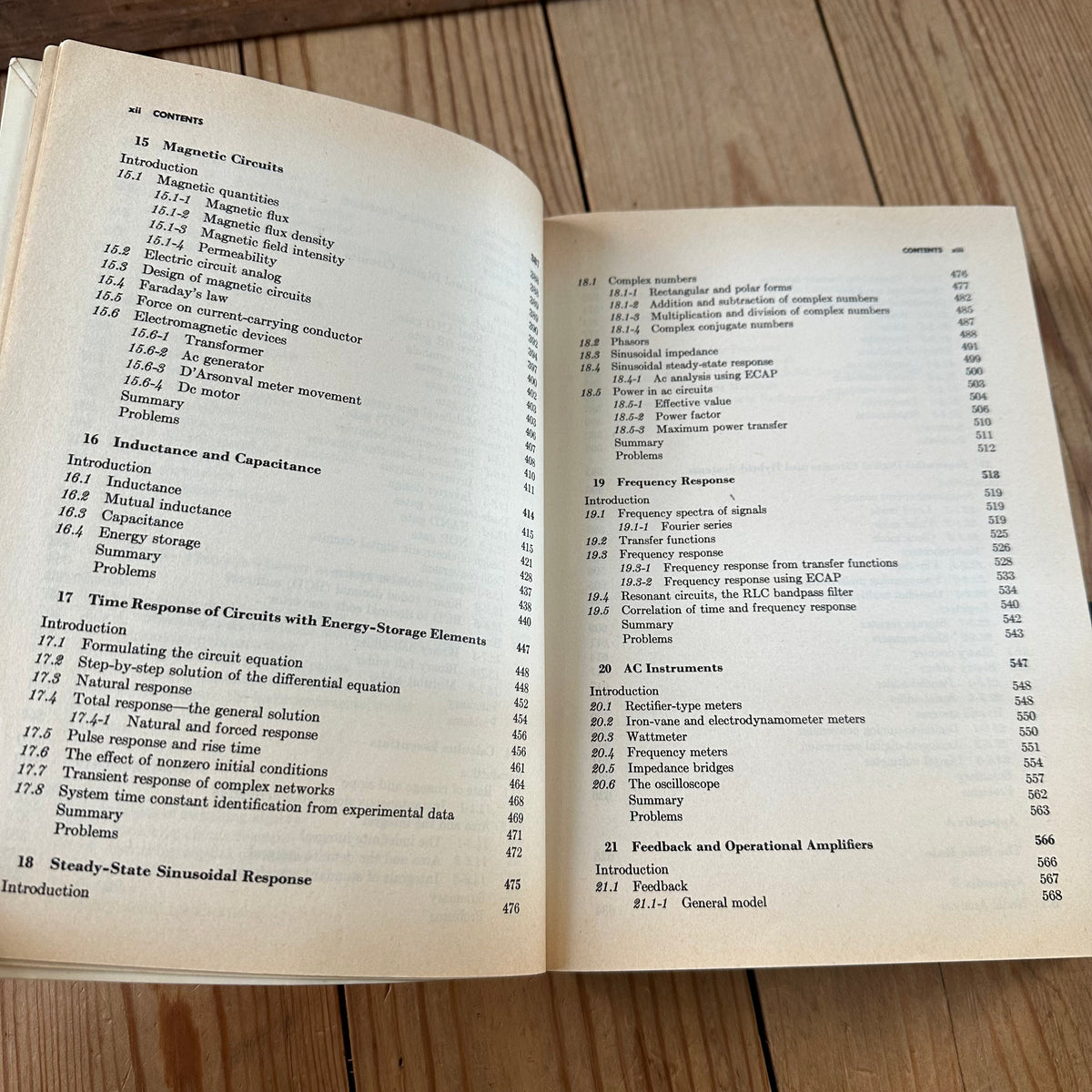 N2003 Vintage 1976 BOOK SYSTEMS and CIRCUITS for ELECTRICAL ENGINEERING TECHNOLOGY by C.Belove & M.M.Drossman