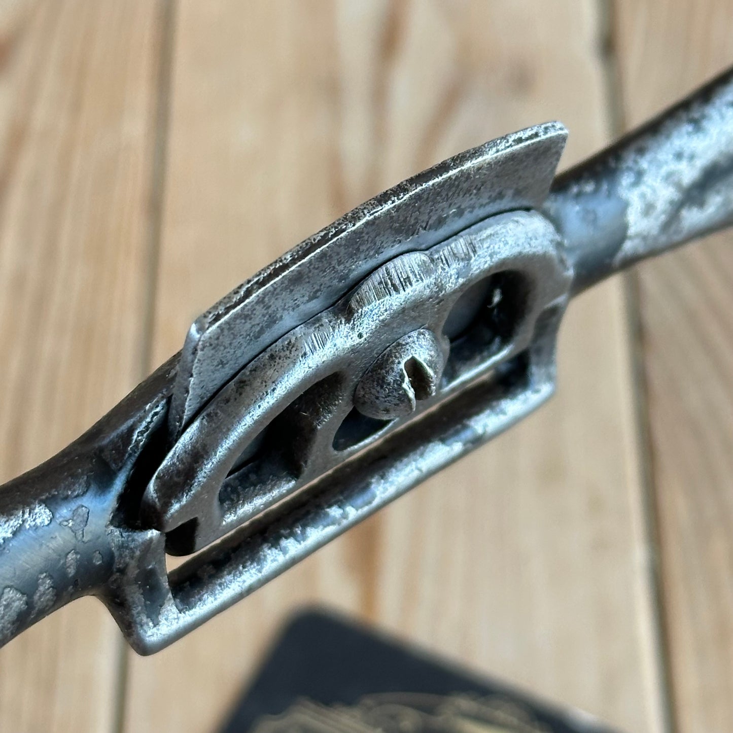 D1823 Vintage SEYMOUR SMITH Flat Base SPOKESHAVE Spoke Shave