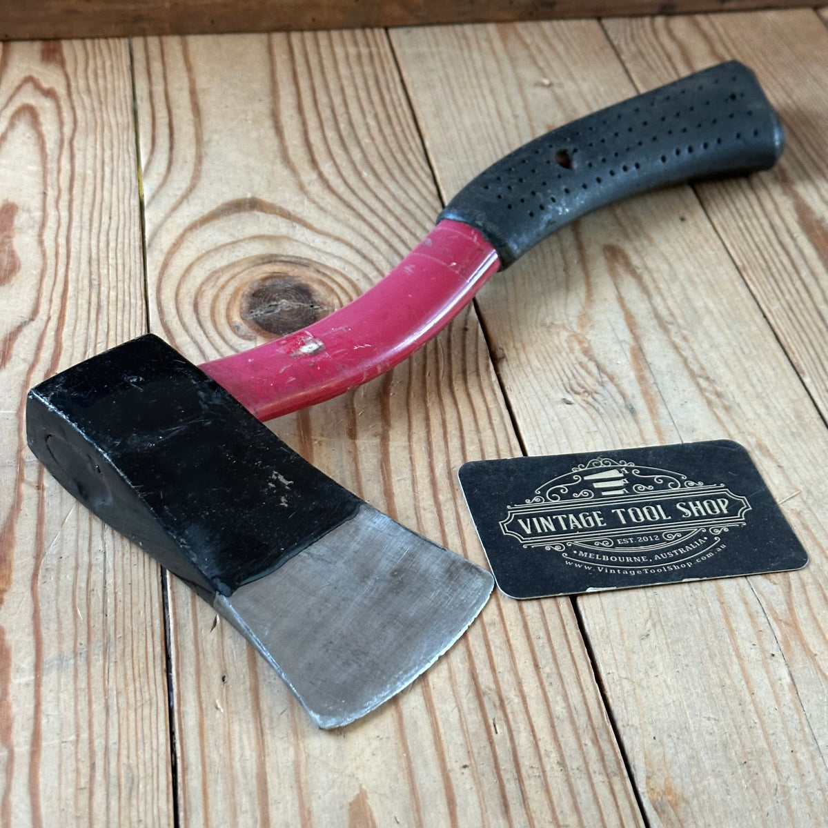 H2468 Vintage BOOMERANG Handle Style HATCHET