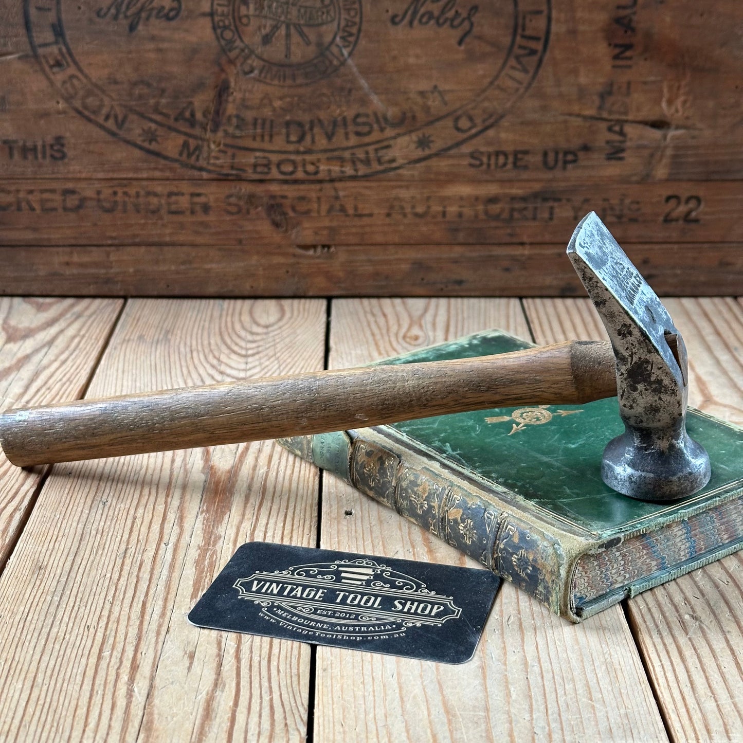H2088 Vintage G. Barnsley No.0 England STEEL Cobblers HAMMER