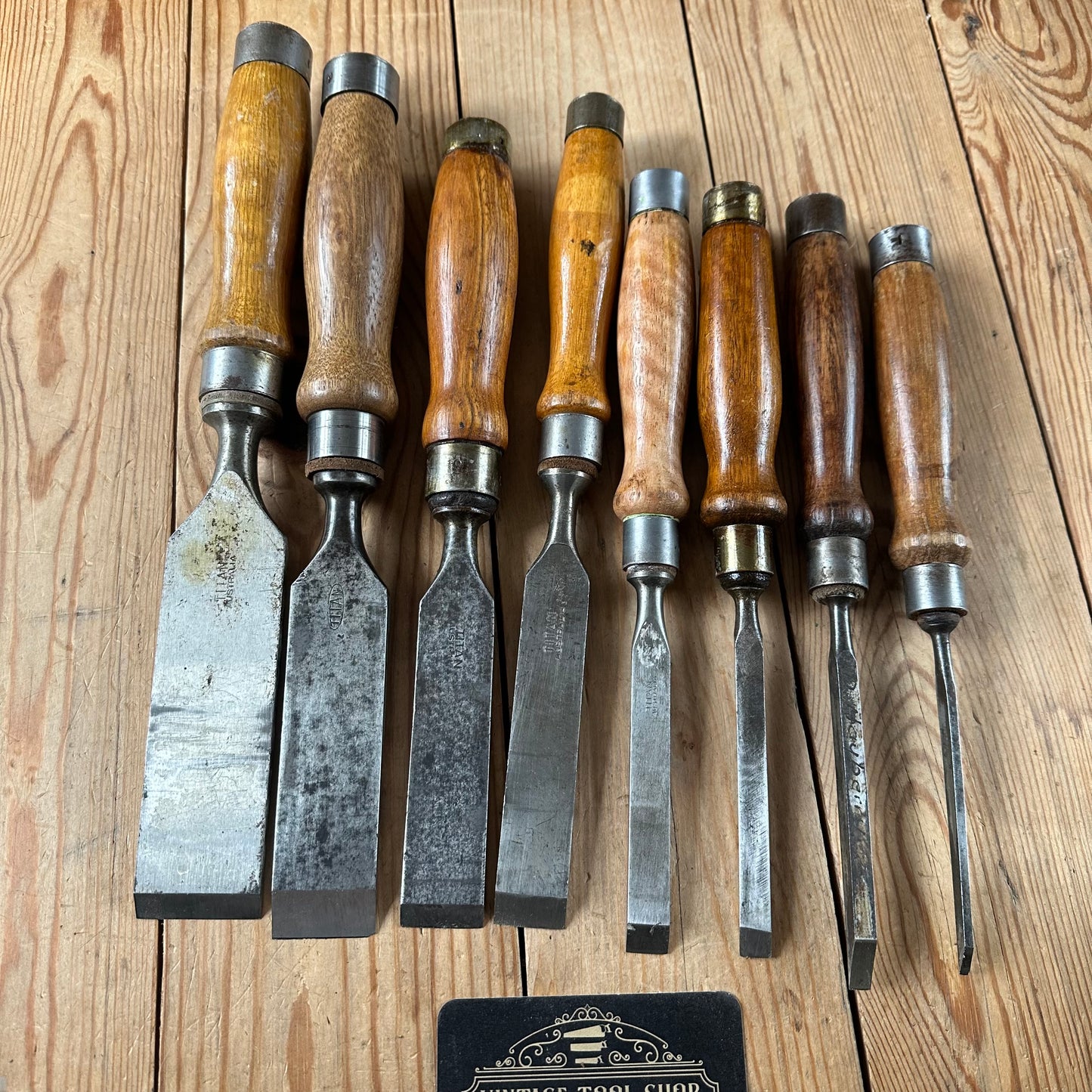 N1818 Vintage set of 8 x TITAN AUSTRALIA No:101 Registered Firmer CHISELS