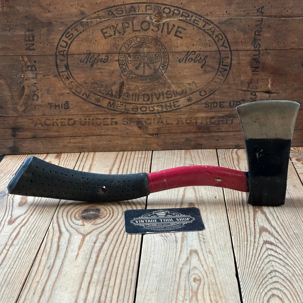 H2468 Vintage BOOMERANG Handle Style HATCHET