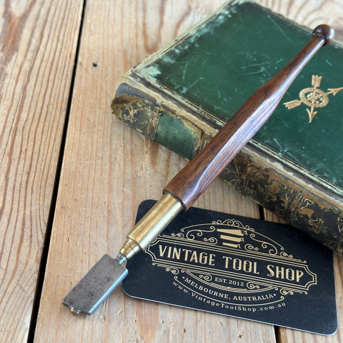 SOLD. T7676 Vintage GENUINE DIAMOND tipped GLASS CUTTER engraver SHARRATT & NEWTH with ROSEWOOD handle