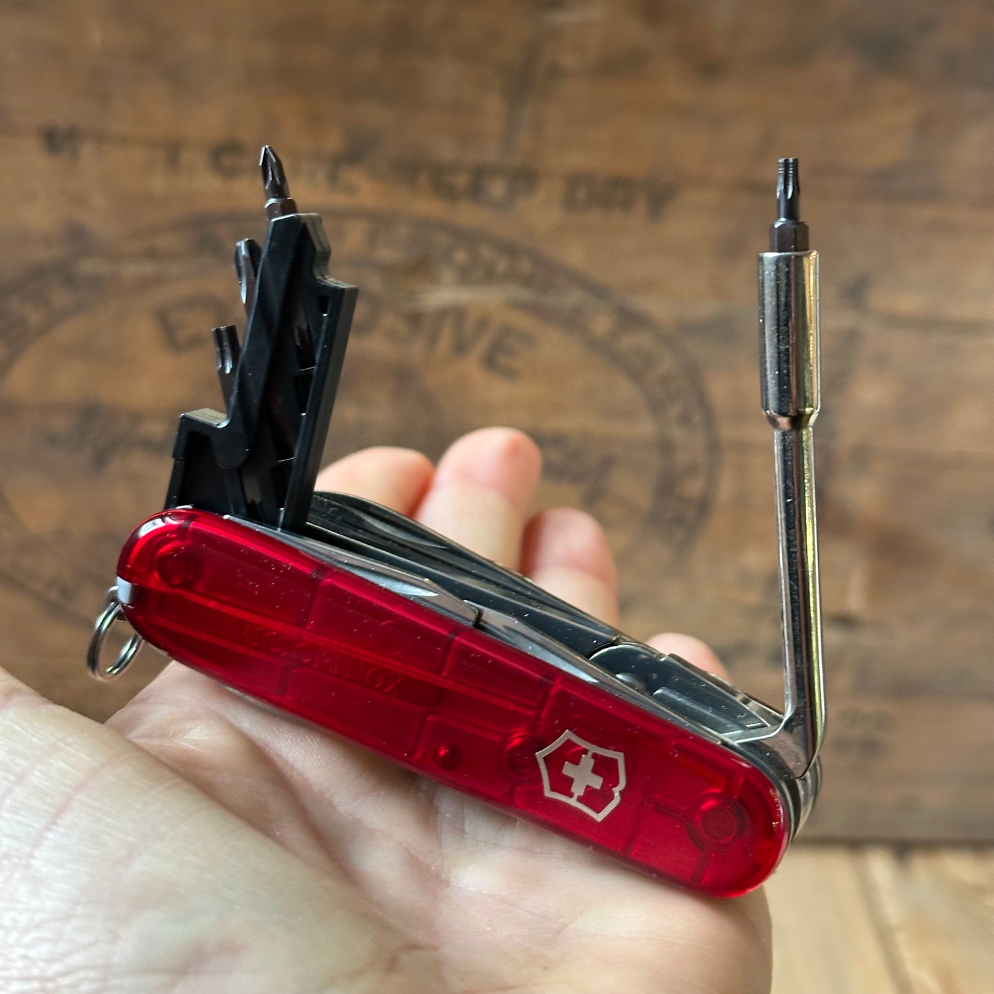 K54 NEW! Victorinox CYBERTOOL Medium SWISS ARMY KNIFE Victorinox