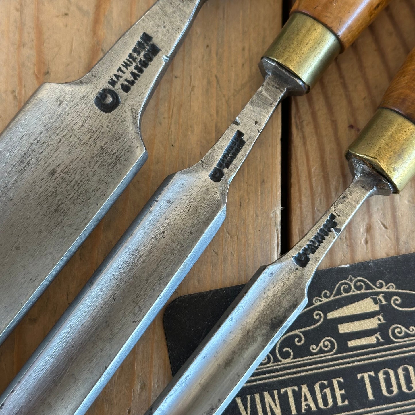 D1916 Vintage 3 x MATHIESON Scotland PARING Gouges CHISELS Boxwood Handles