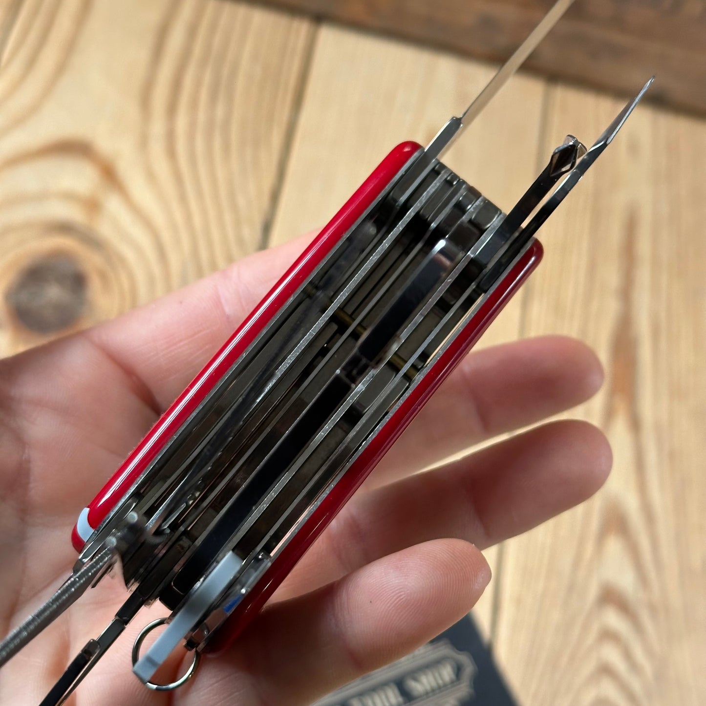K46 ICONIC! Vintage Victorinox SWISS CHAMP 33 Tool SWISS ARMY KNIFE