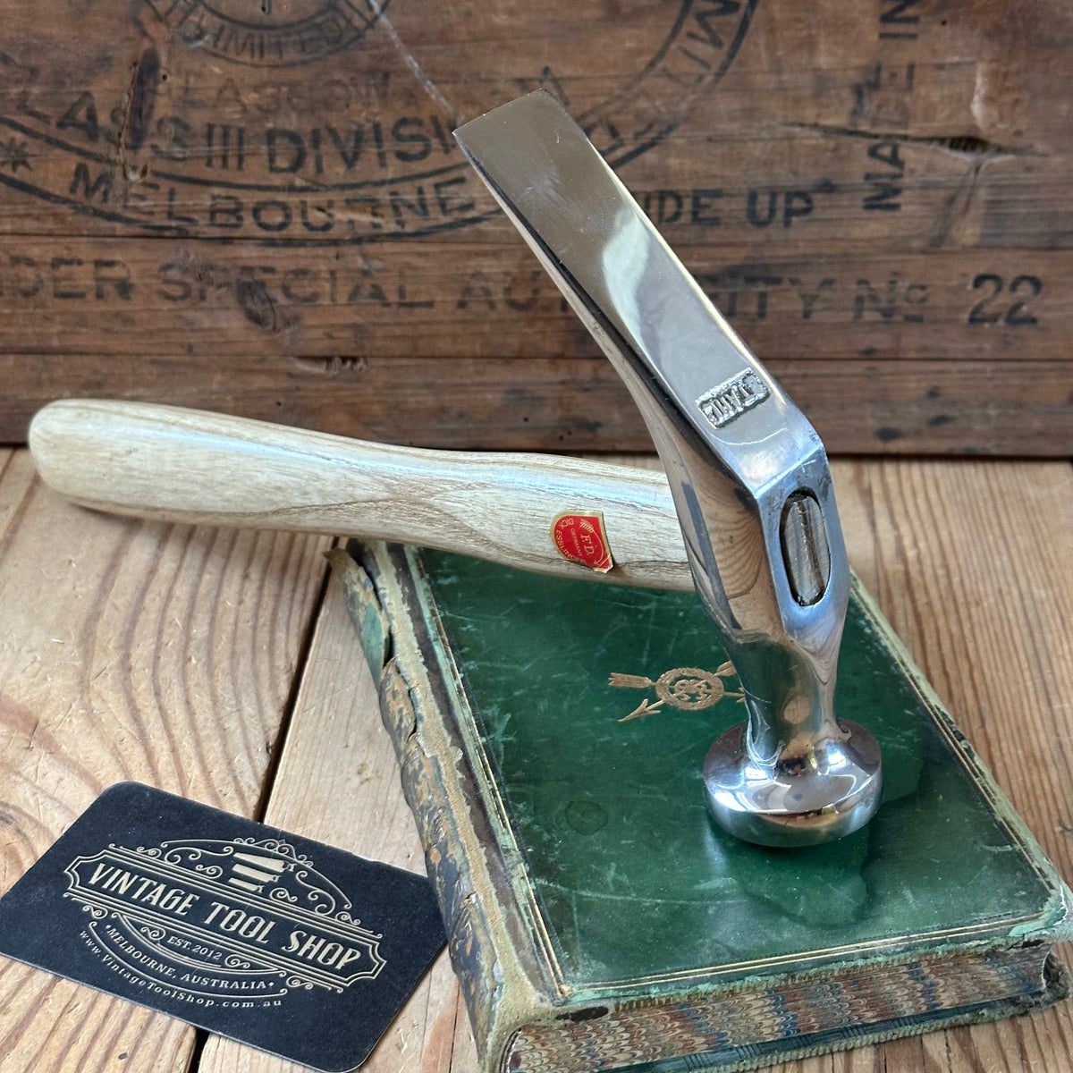 H2534 Vintage Leatherwork FRENCH PATTERN COBBLERS HAMMER by F.DICK Germany