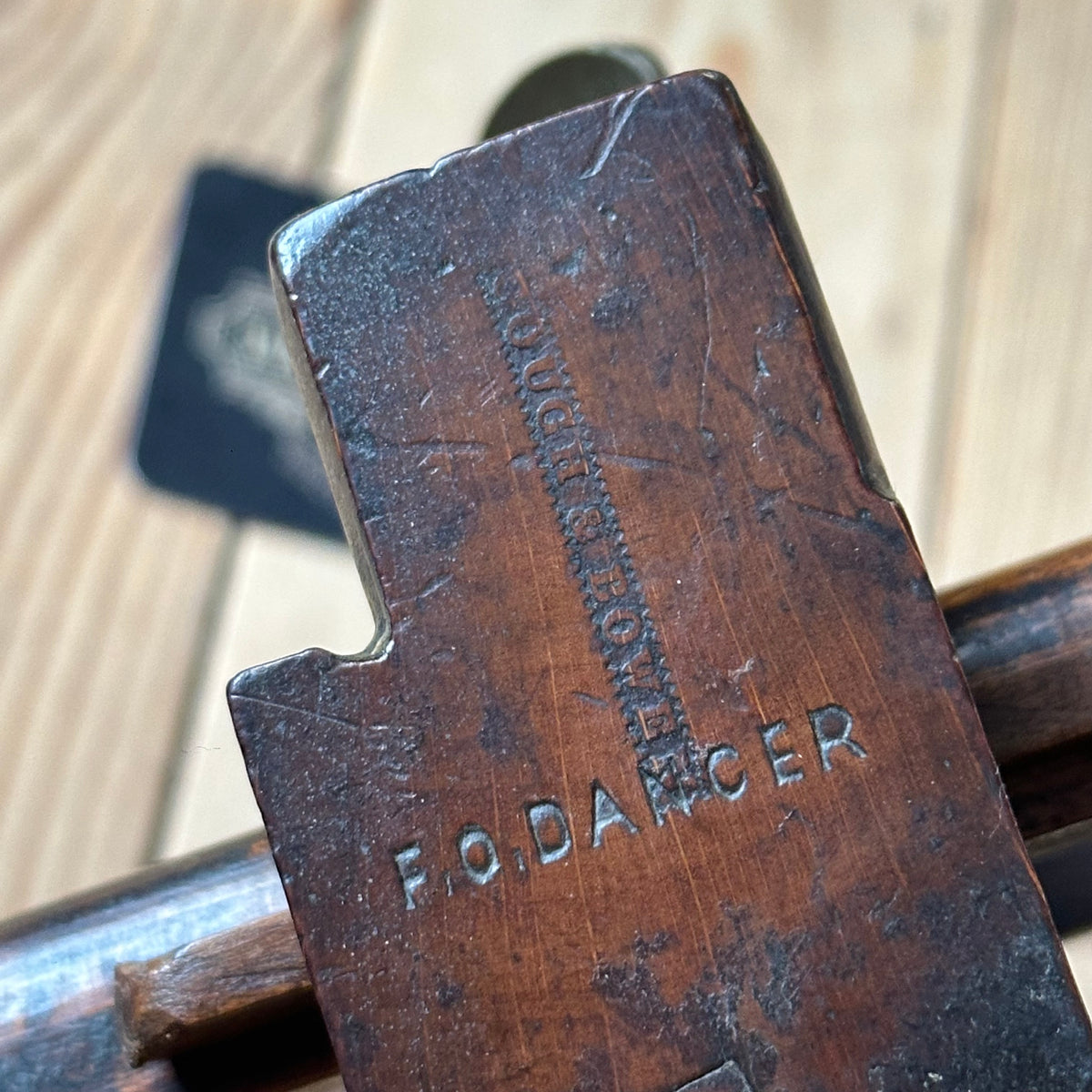 H2605 SCARCE! Antique GOUGH & BOWEN 1840-1855 DADO REBATE PLOUGH PLANE