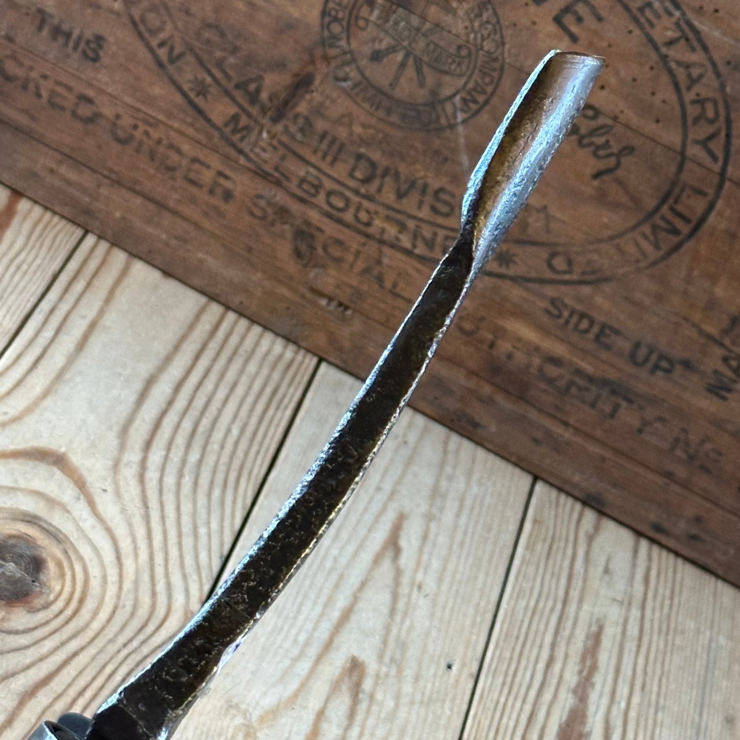 D1896 ANCIENT! Large Antique EUROPEAN GOUGE Carving CHISEL