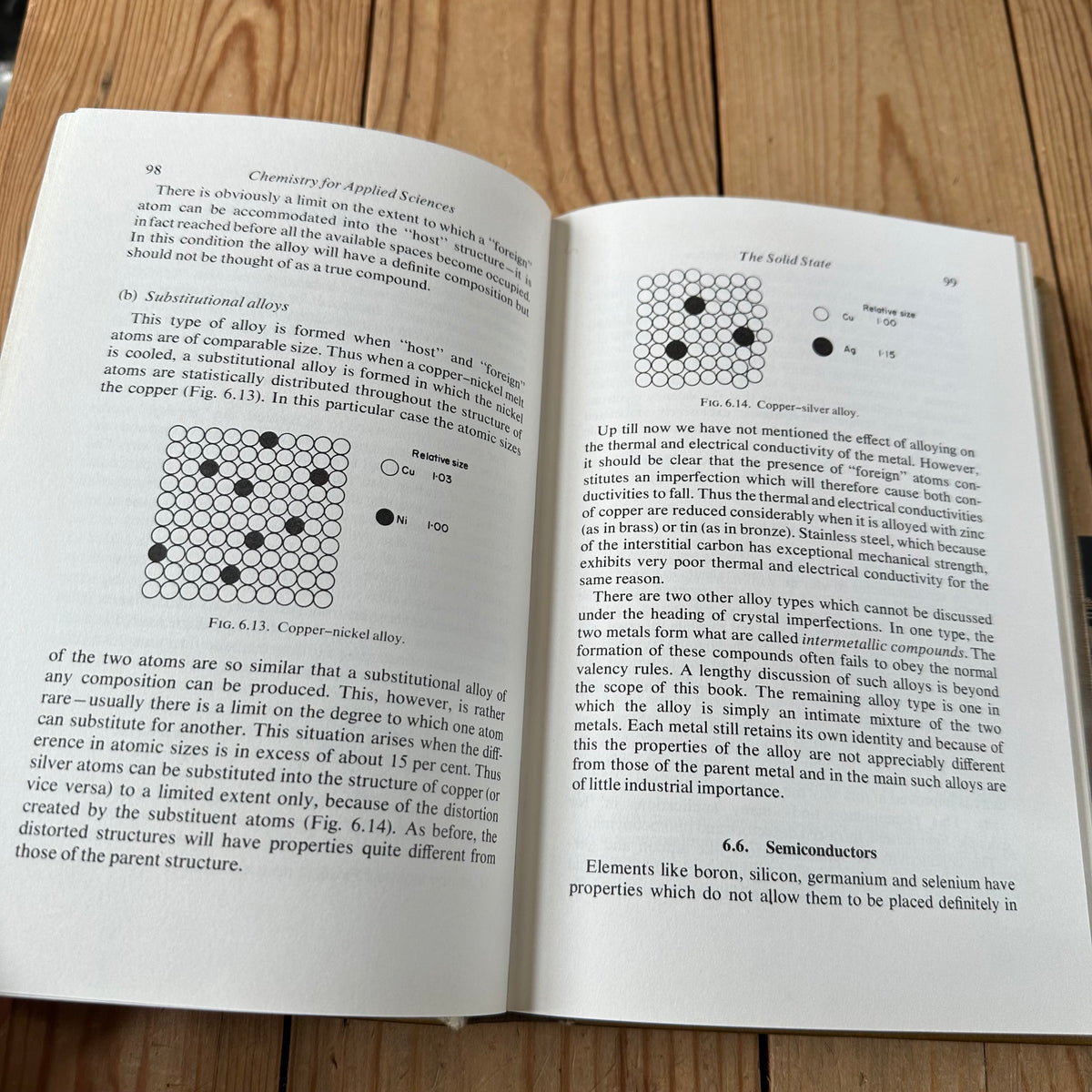 N2033 Vintage 1970 BOOK CHEMISTRY for the APPLIED SCIENCES by W.Steedman, I.H.Anderson & R.B.Snadden