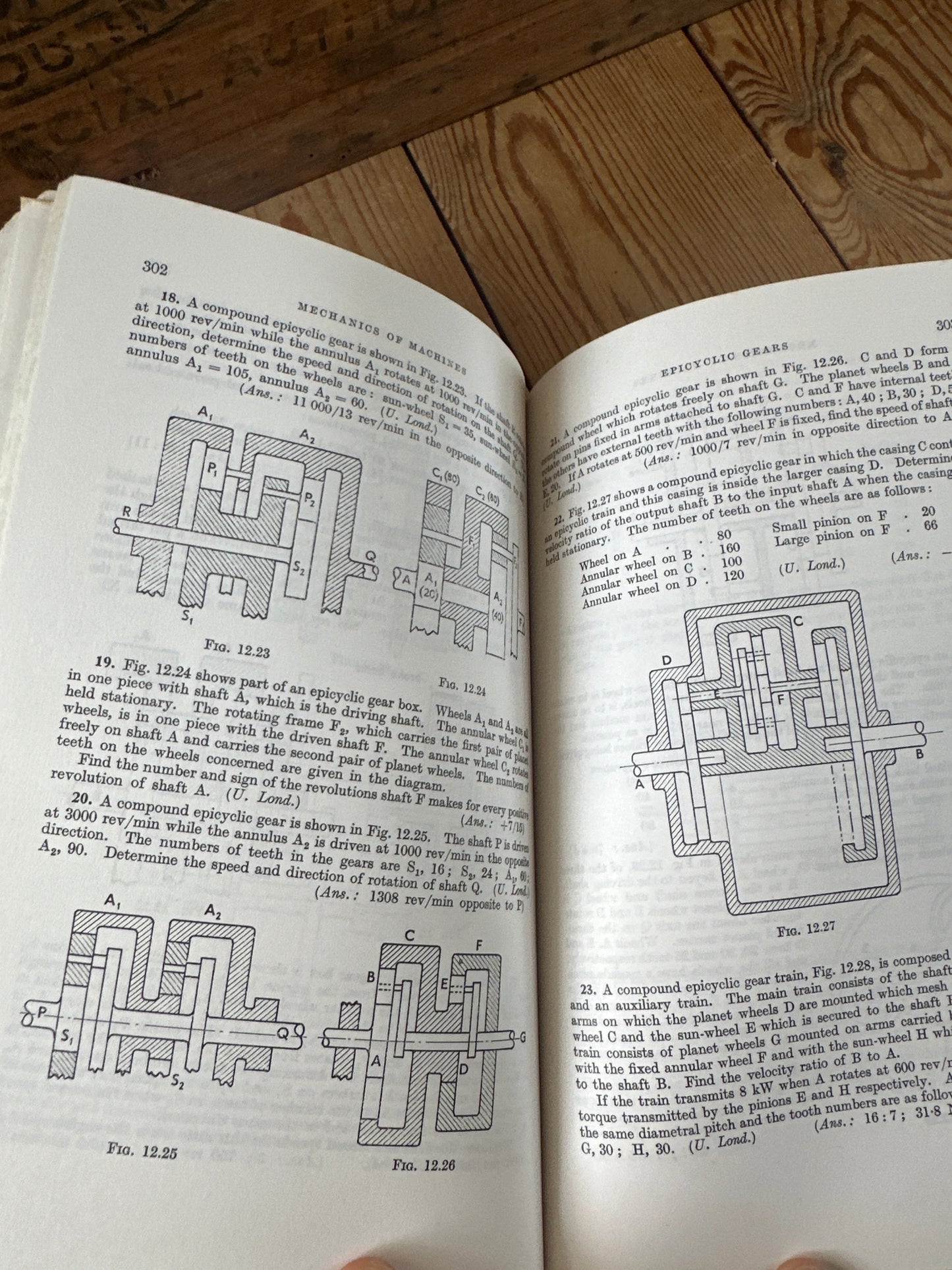 XBN121 Vintage BOOK MECHANICS of MACHINES by J.Hannah & R.C.Stephens 2nd Edition