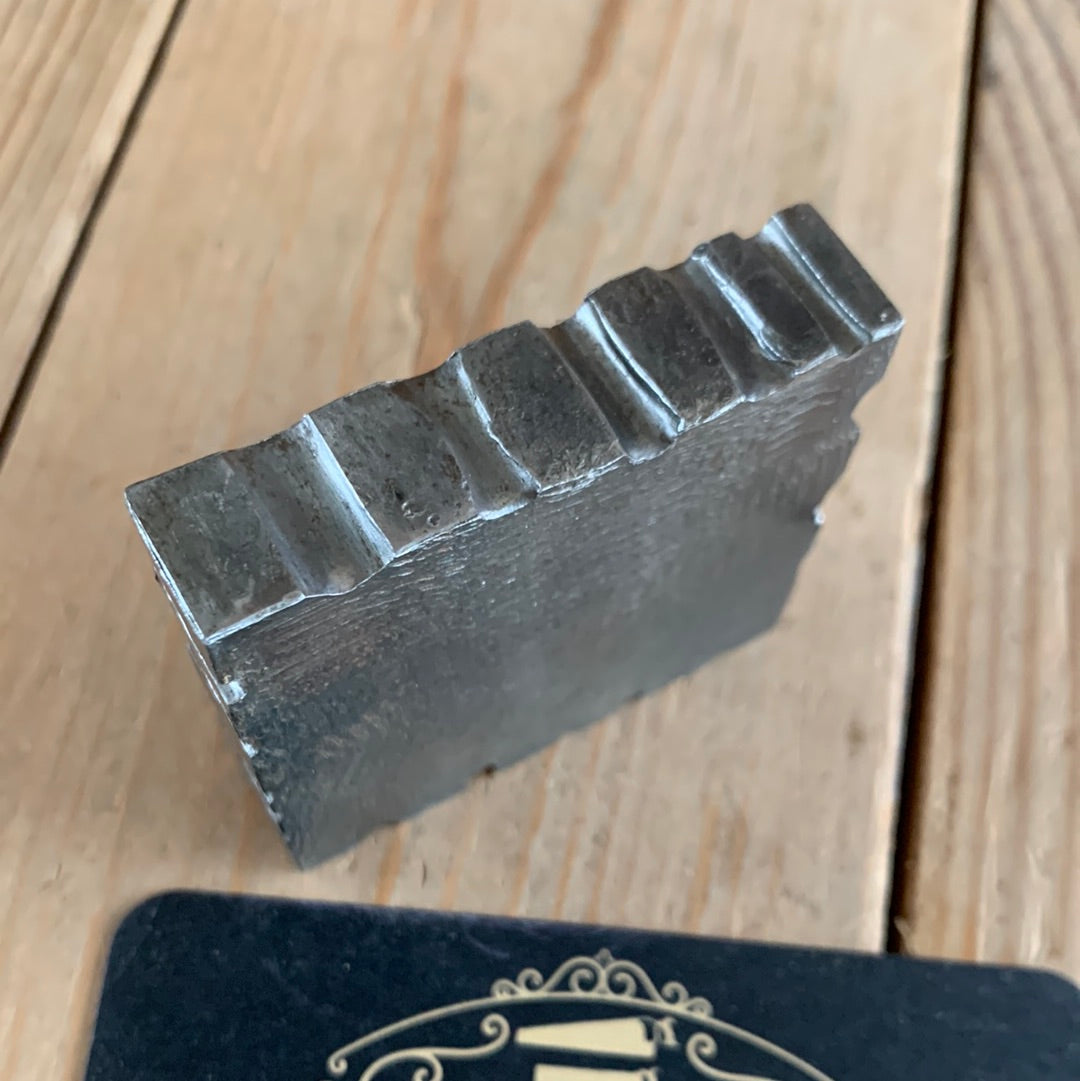 D1159 Vintage small JEWELLERS SWAGE BLOCK