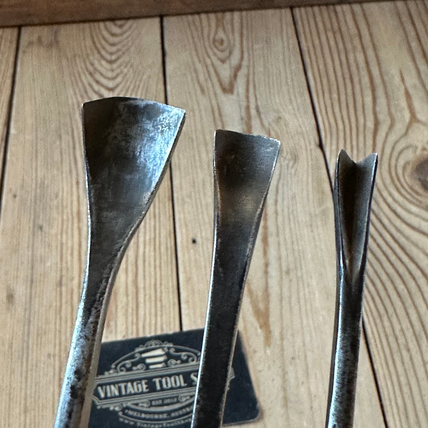 N1750 Vintage set of 3 x English made SPOON GOUGES Carving chisels