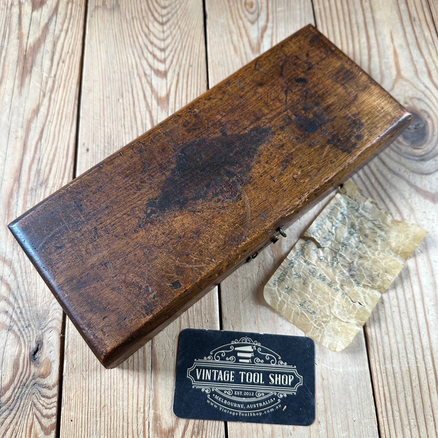 SOLD. H2398 Vintage Wiley & Russell USA TAP & DIE SET in wooden box