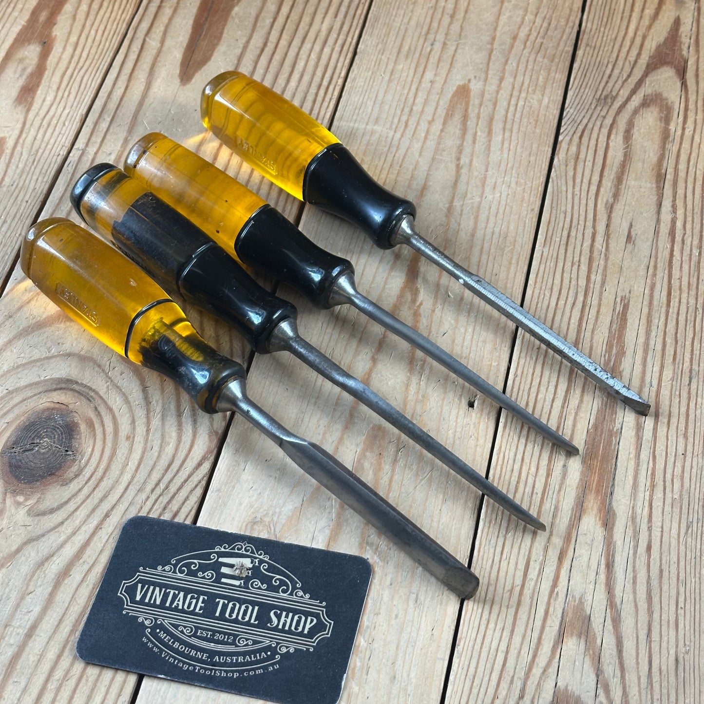 N1766 Vintage 4 x STANLEY Australia chisels