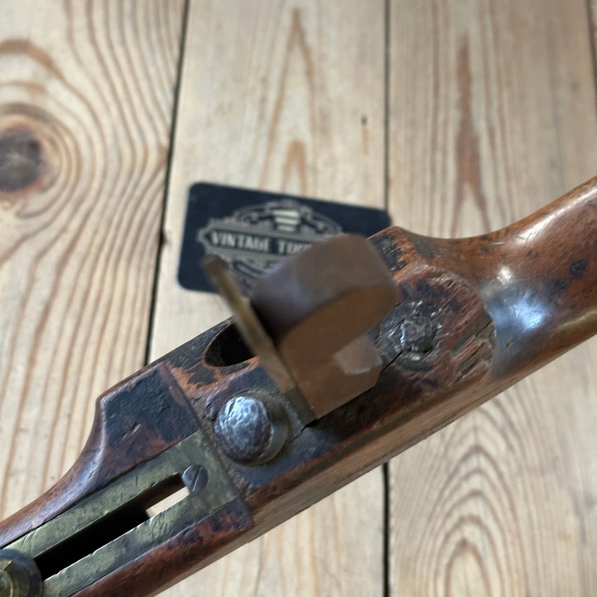 T6552 Antique wooden COACHMANS HAND ROUTER