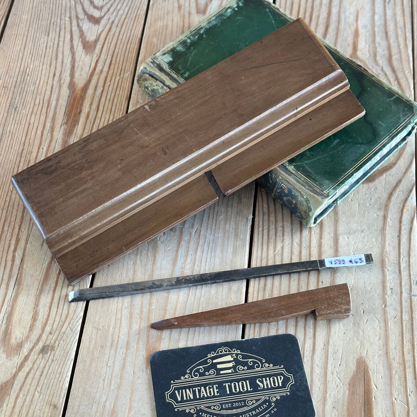 Y599 Vintage COOL FRENCH SIDE & REBATE Wooden PLANE