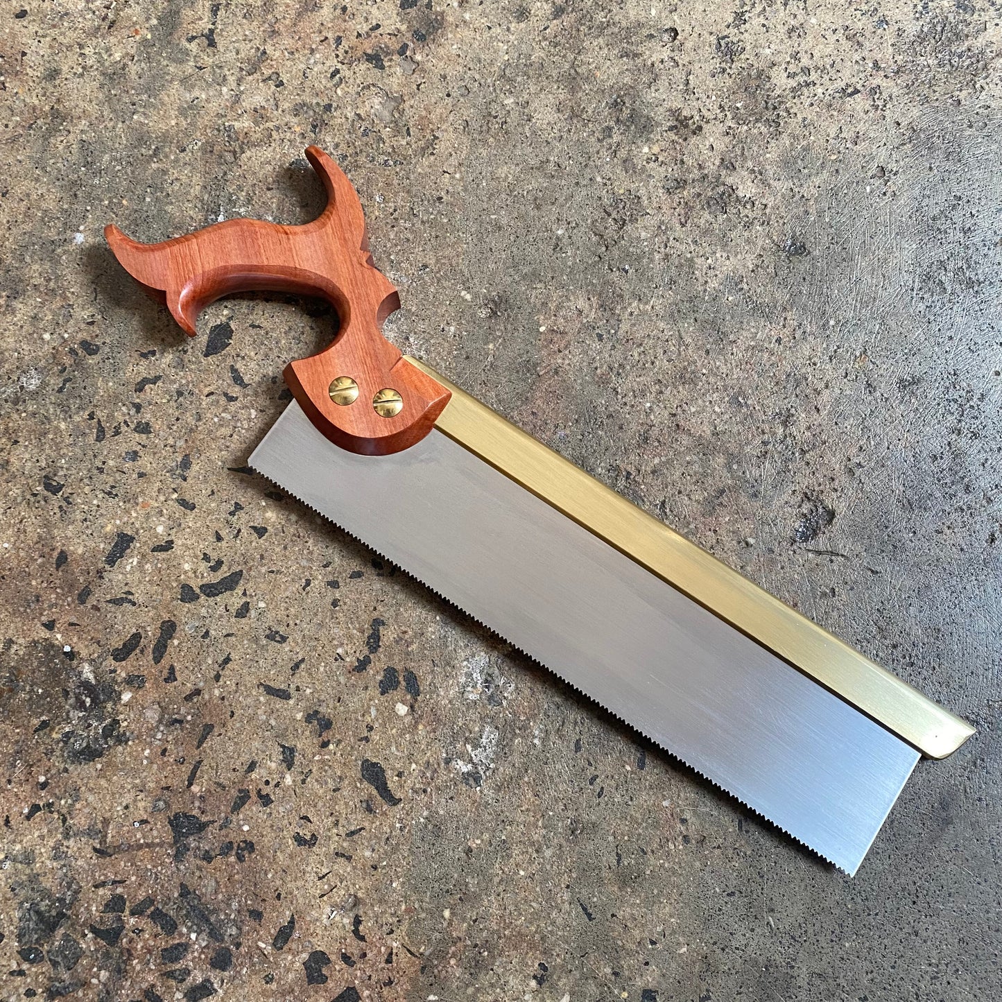 VHS197 HERITAGE SAWS Custom 12” BRUNSWICK model 13ppi CARCASS SAW with TASMANIAN MYRTLE Handle
