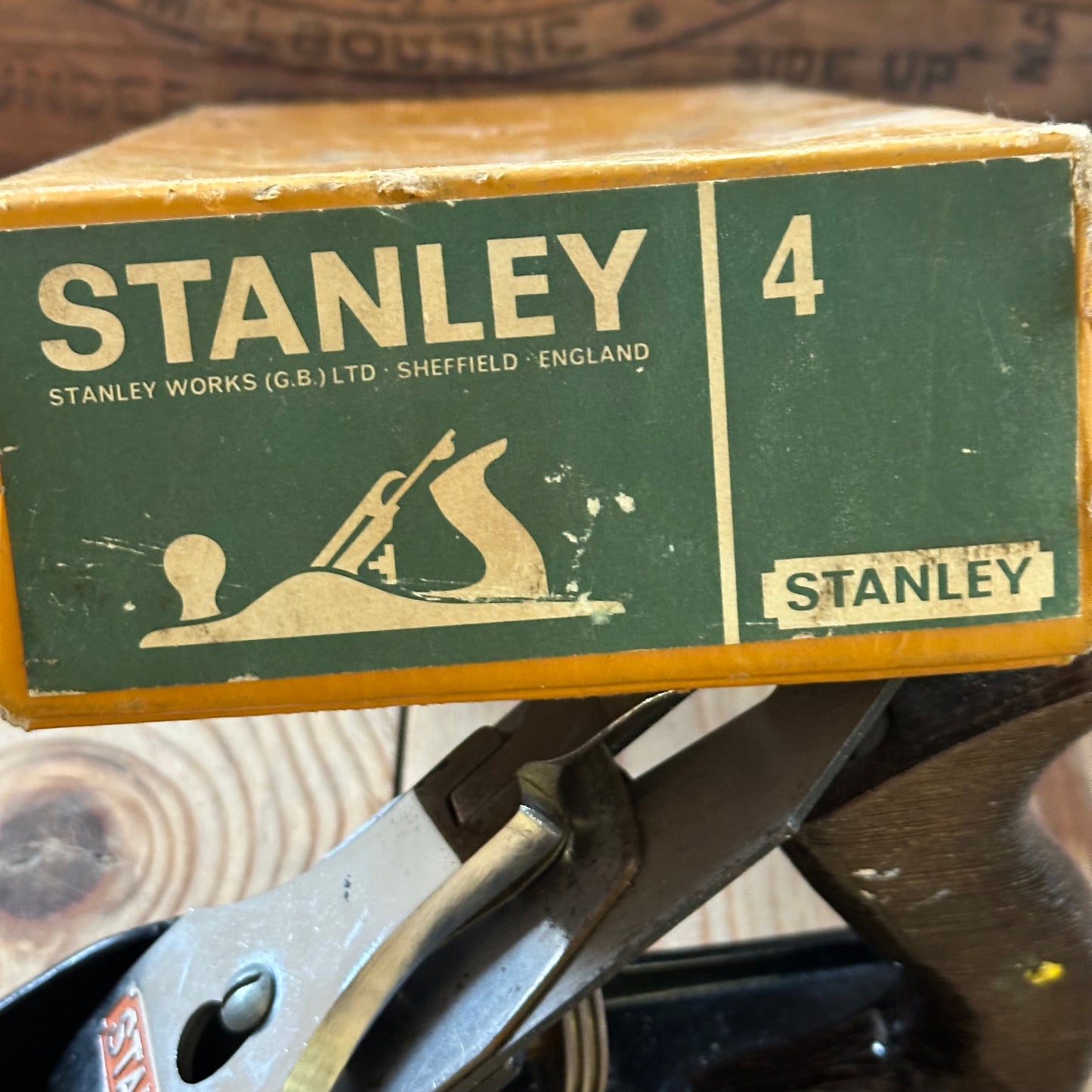 H2477 Vintage STANLEY England No.4 smoothing PLANE IOB