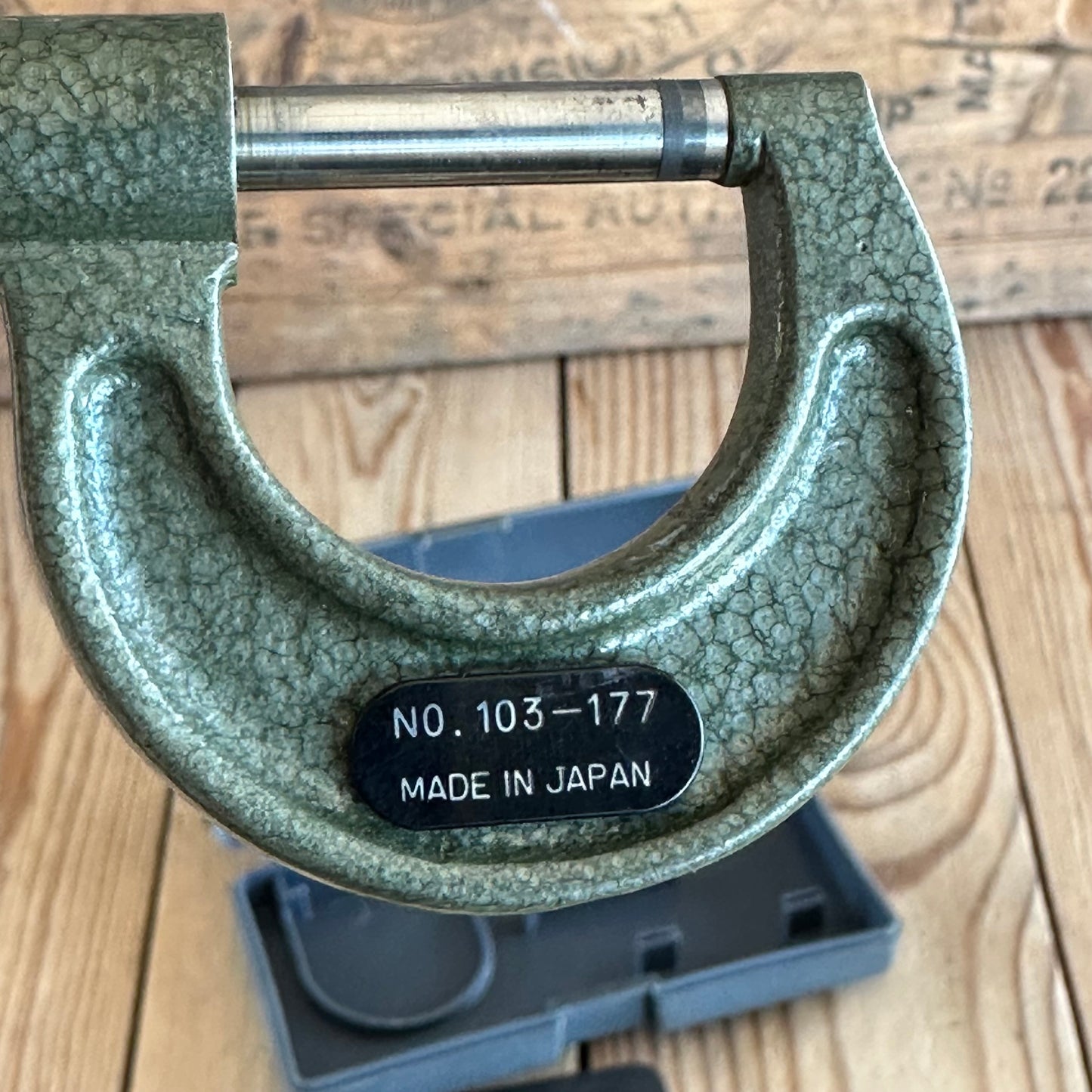 H1620 Vintage 1” MICROMETER by MITUTOYO Japan No:103-177 IOB