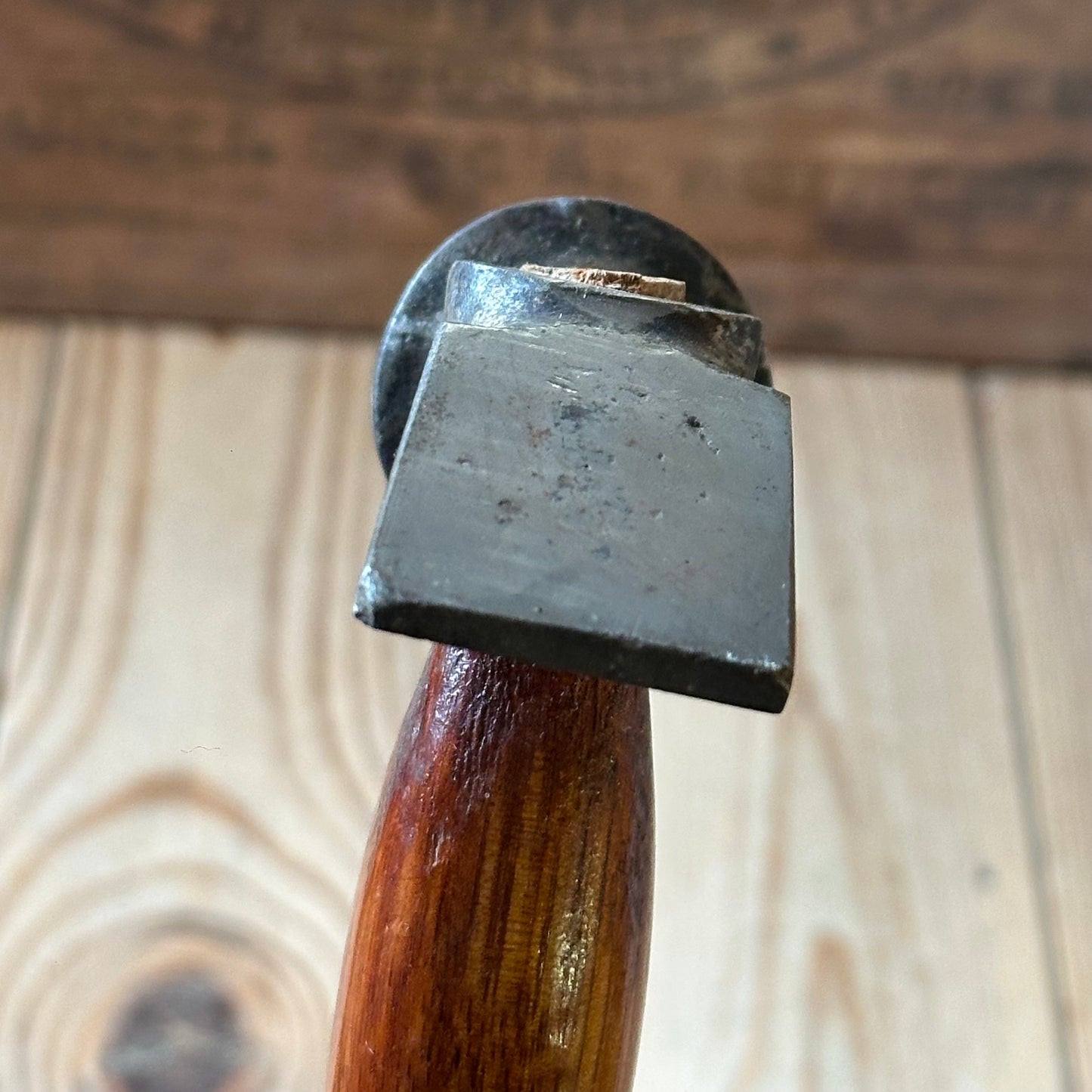 H2471 Vintage COBBLERS HAMMER