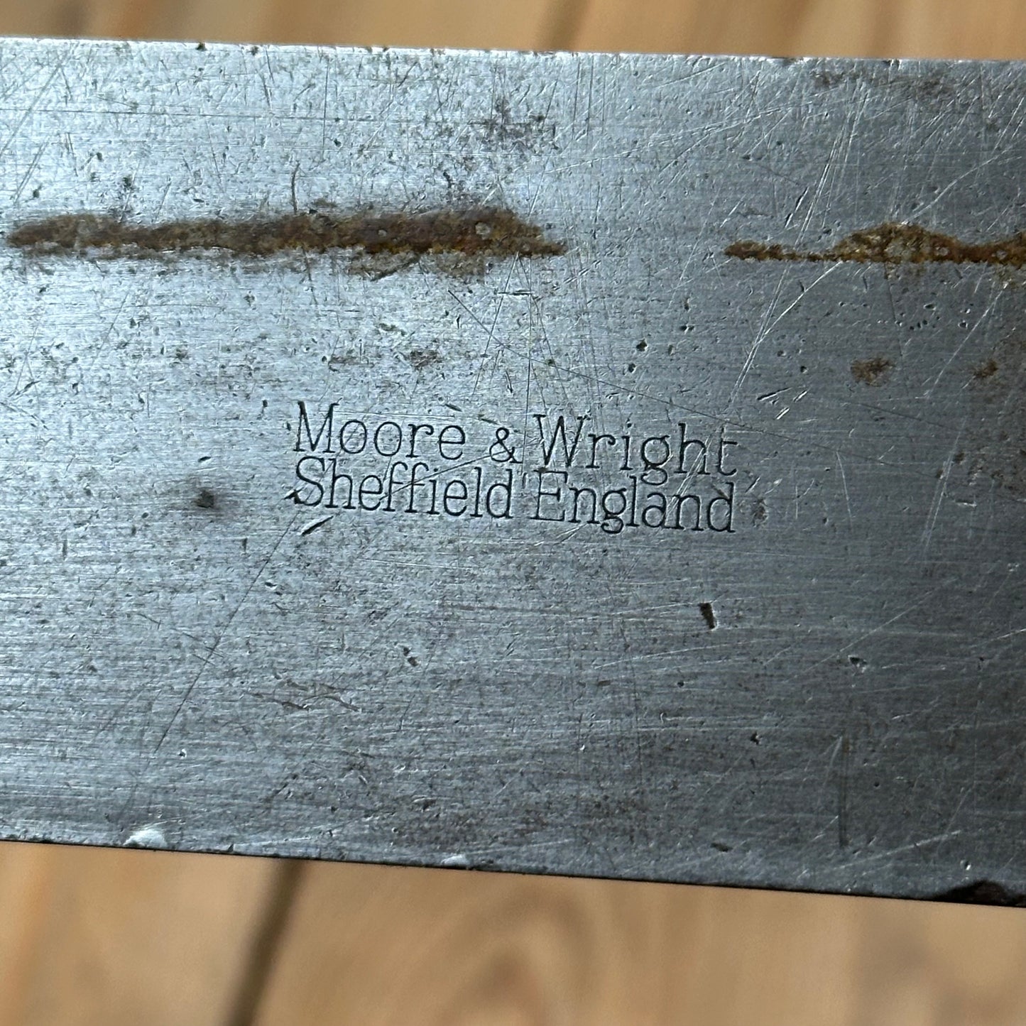 H2429 NICE! Vintage MOORE & WRIGHT 14” England Engineers METAL SQUARE
