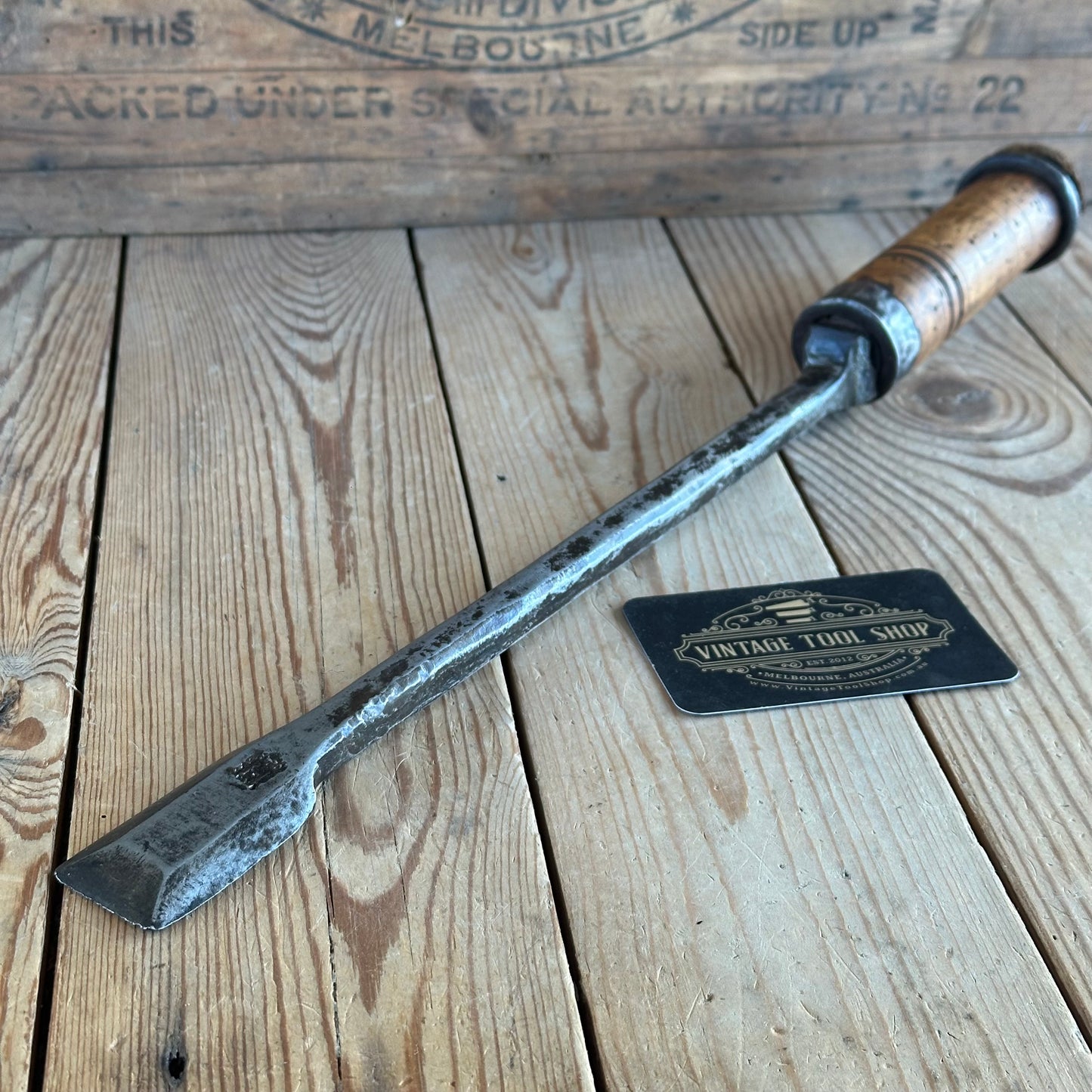 D1907 ANCIENT! Large antique EUROPEAN 460mm long necked SLICK CHISEL