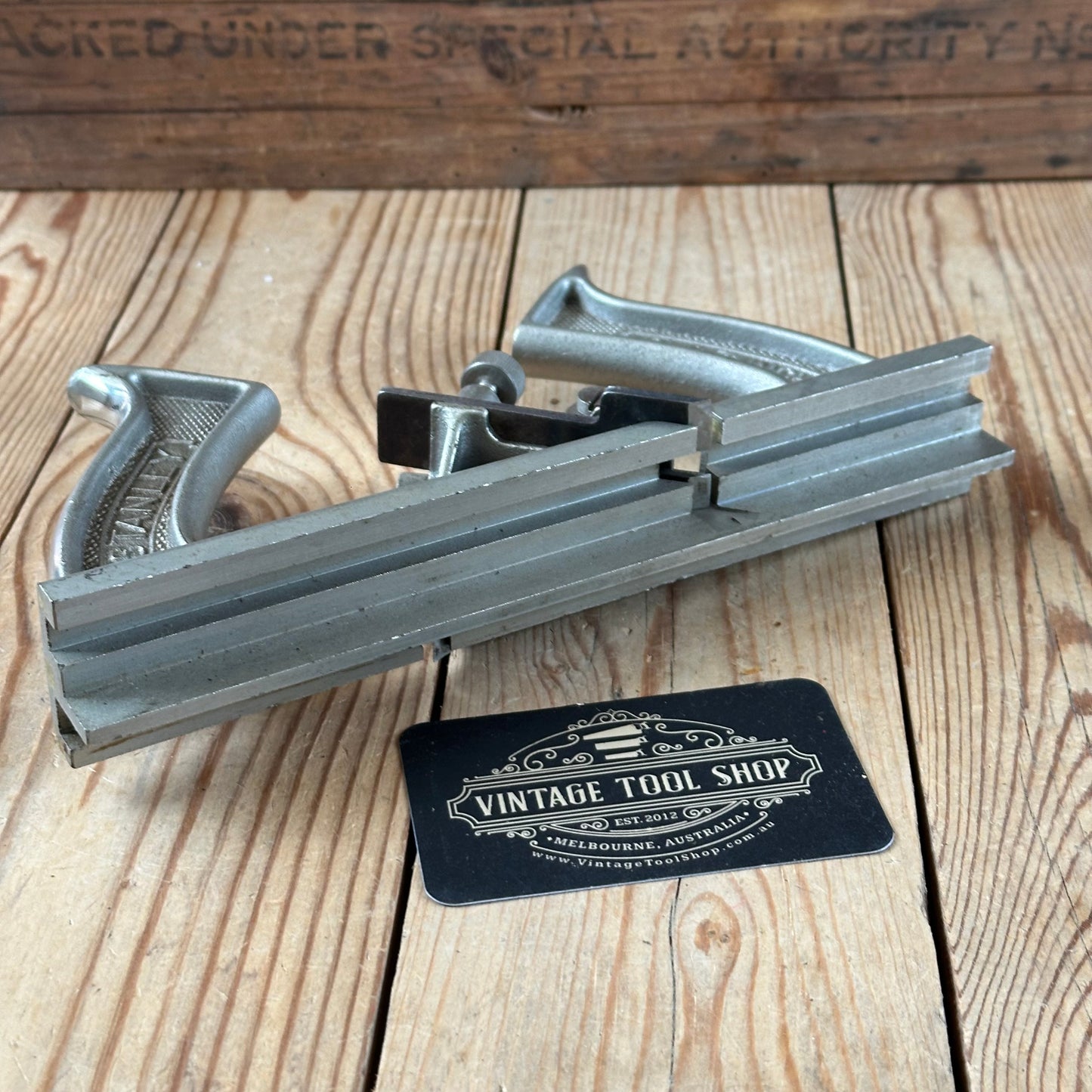 H2561 HANDY! Vintage STANLEY USA No.148 7/8” Tongue & Groove Sweetheart era PLANE