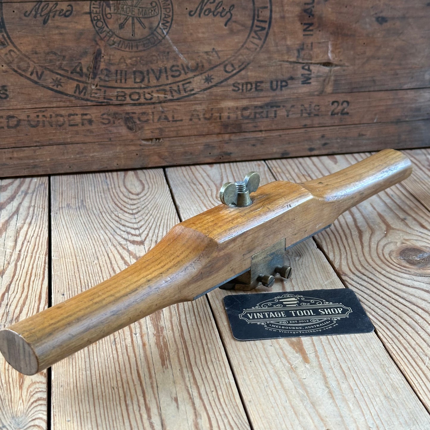 N1716 Vintage wooden ELM COACHMANS ROUTER Coopers Grooving tool spoke shave