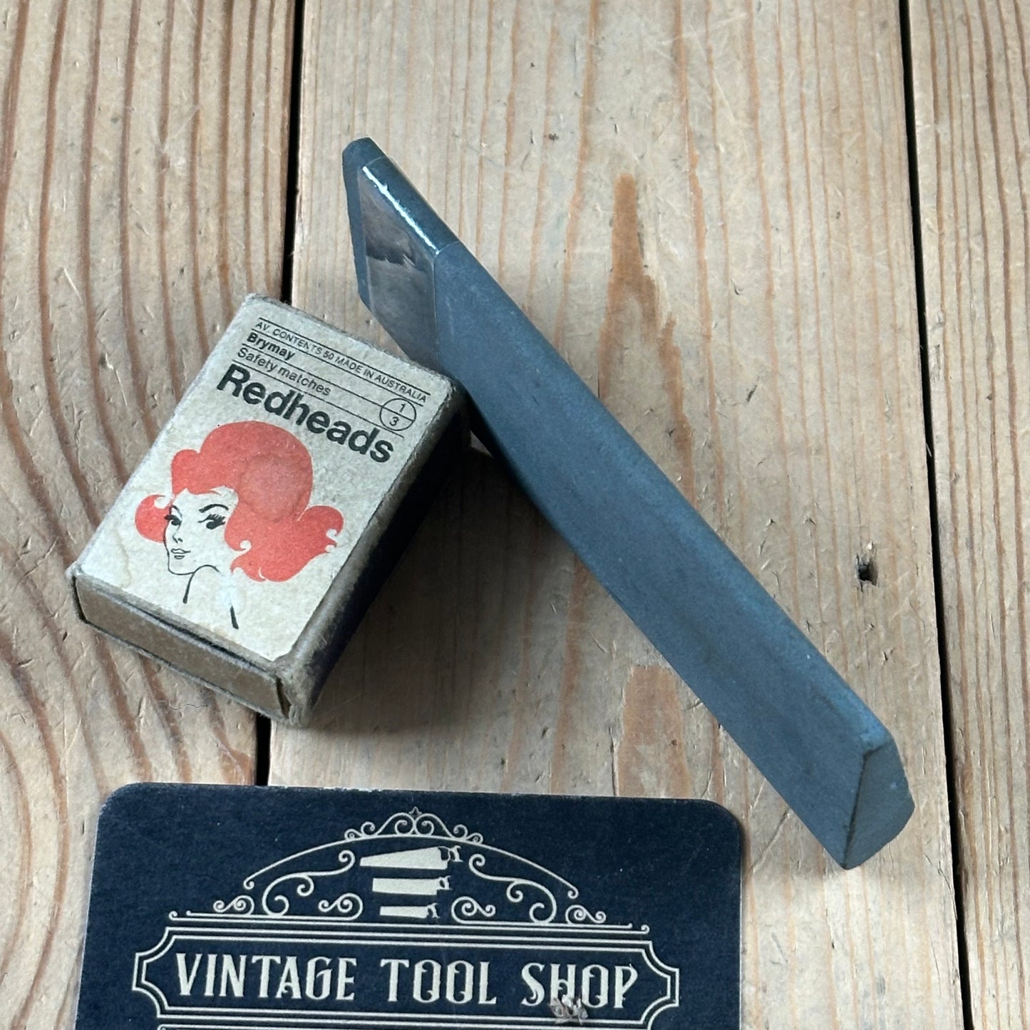 A394 Vintage FINE Carborundum SLIP STONE for gouges sharpening oilstone