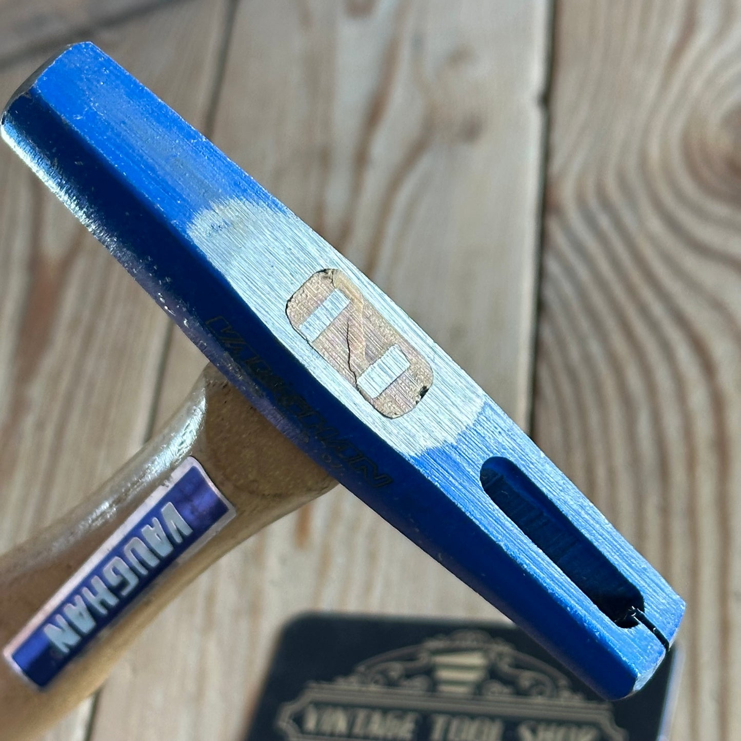 H2138 Vintage magnetic UPHOLSTERY HAMMER