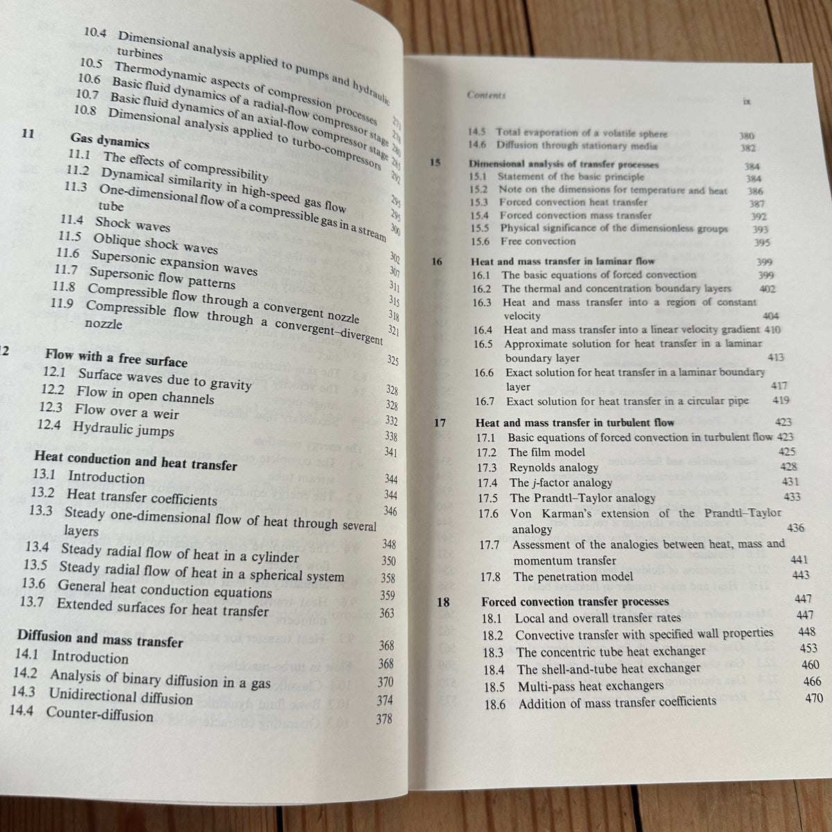 XBN147 Vintage 1988 BOOK FLUID MECHANICS And TRANSFER PROCESSES by J.M.Kay & R.M.Nedderman
