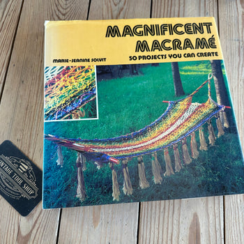 BO106 Vintage 1979 MAGNIFICENT MACRAMÉ BOOK by Marie-Jeanine Solvit