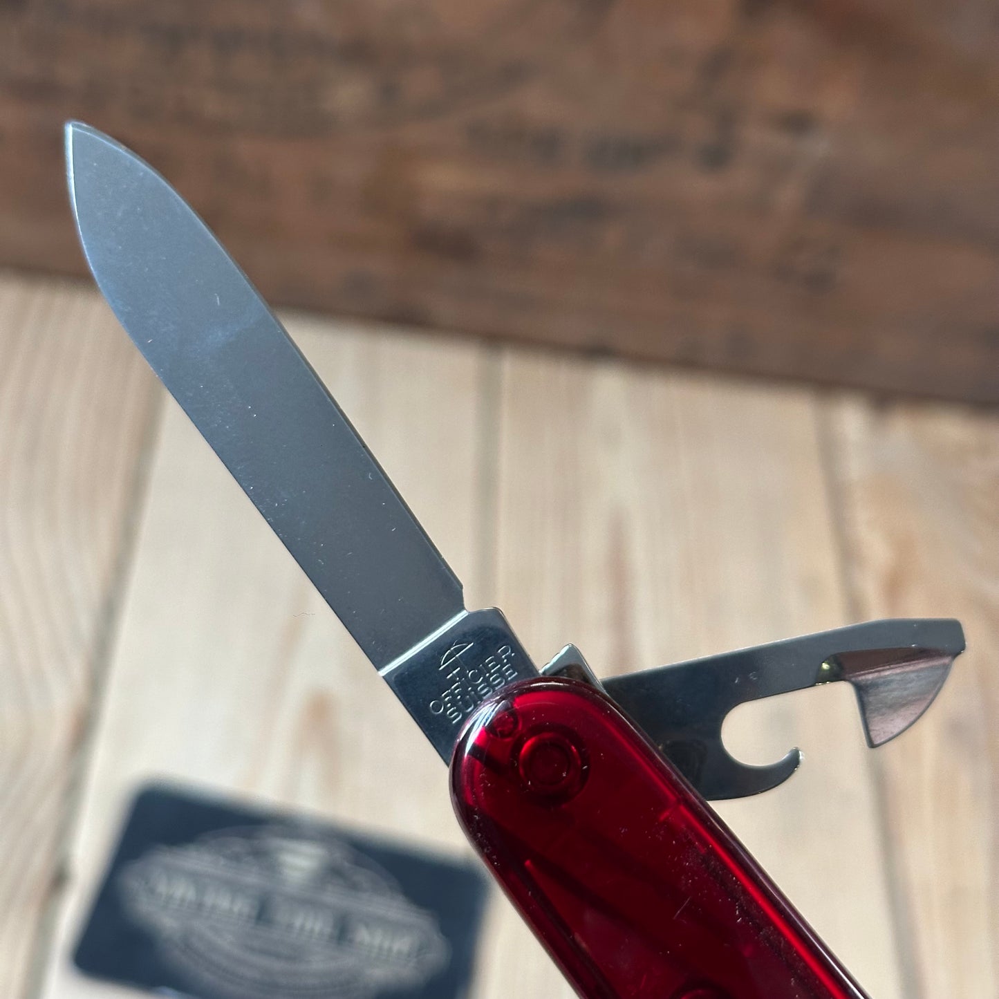 K64 ULTRA RARE! Vintage Collectable Victorinox SWISS FLAME SWISS ARMY KNIFE