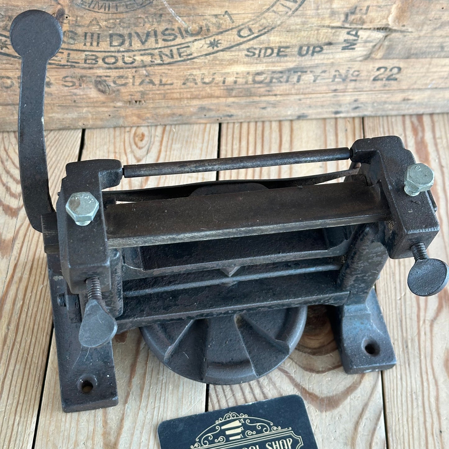 SOLD. H2153 Vintage DIXON England LEATHER SKIVER machine