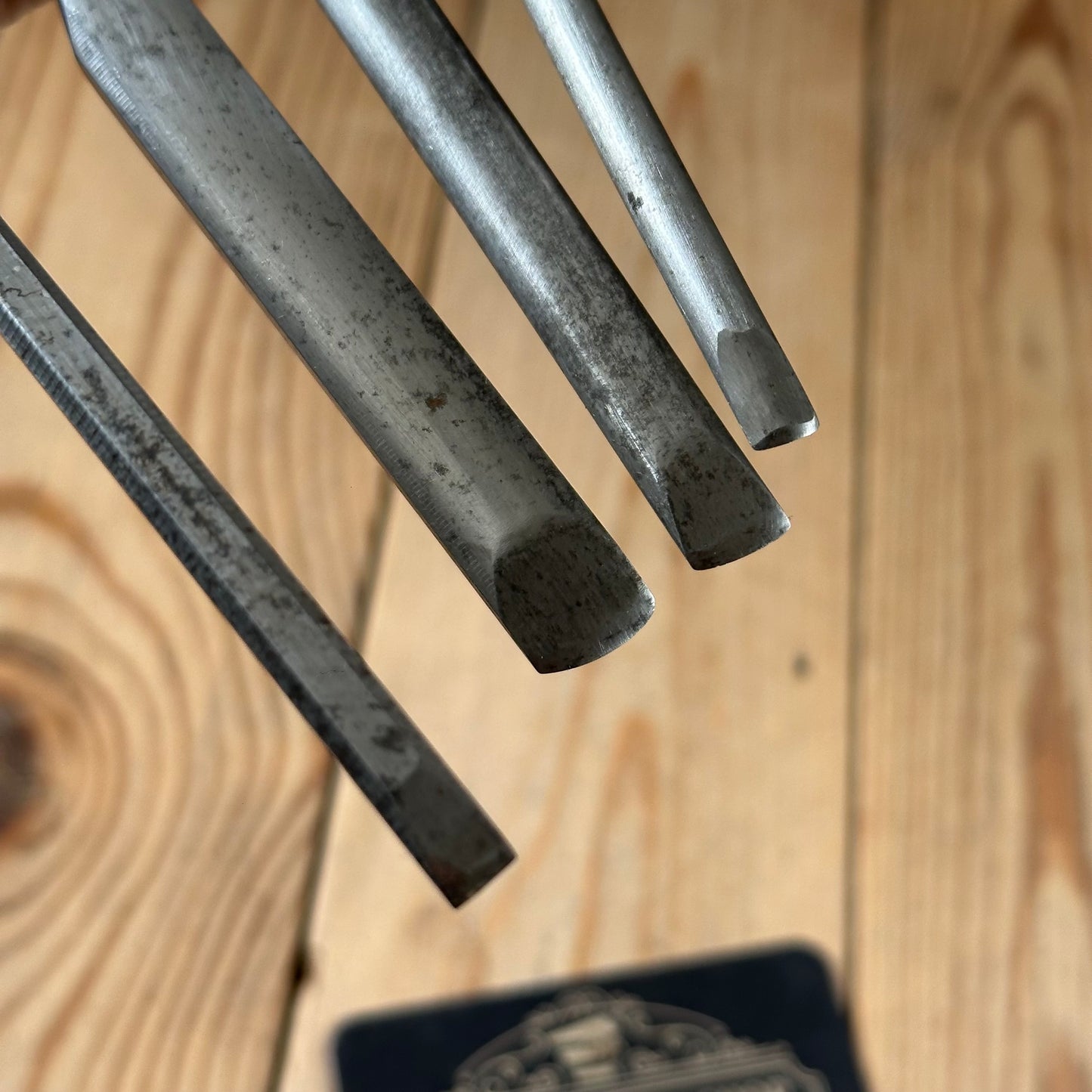 N1766 Vintage 4 x STANLEY Australia chisels