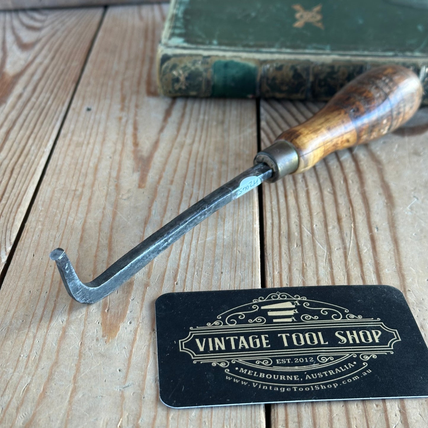 H2045 Vintage bent CHEQUERING Tool CHISEL