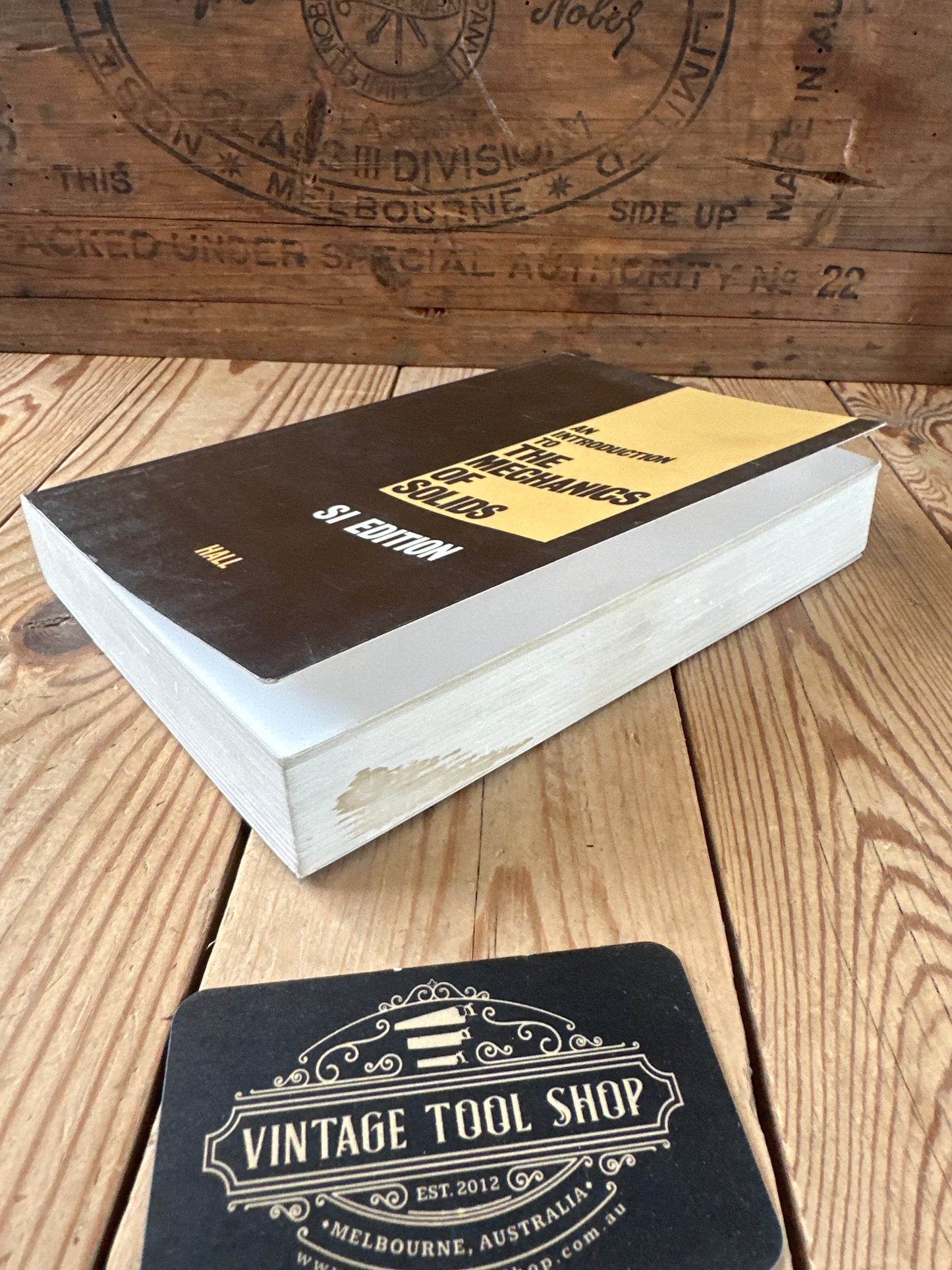 XBN170 Vintage 1980 BOOK An INTRODUCTION to the MECHANICS OF SOLIDS Stresses and Deformation in Bars SI edition by A.S.Hall