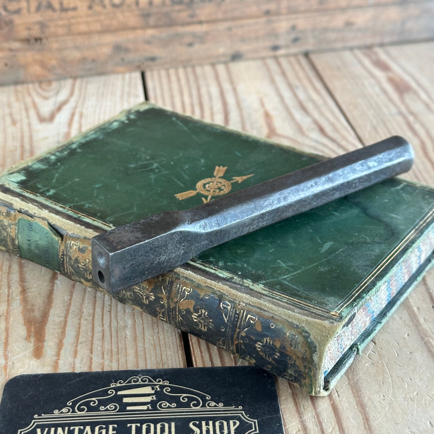 H2375 Vintage RIVET PUNCH