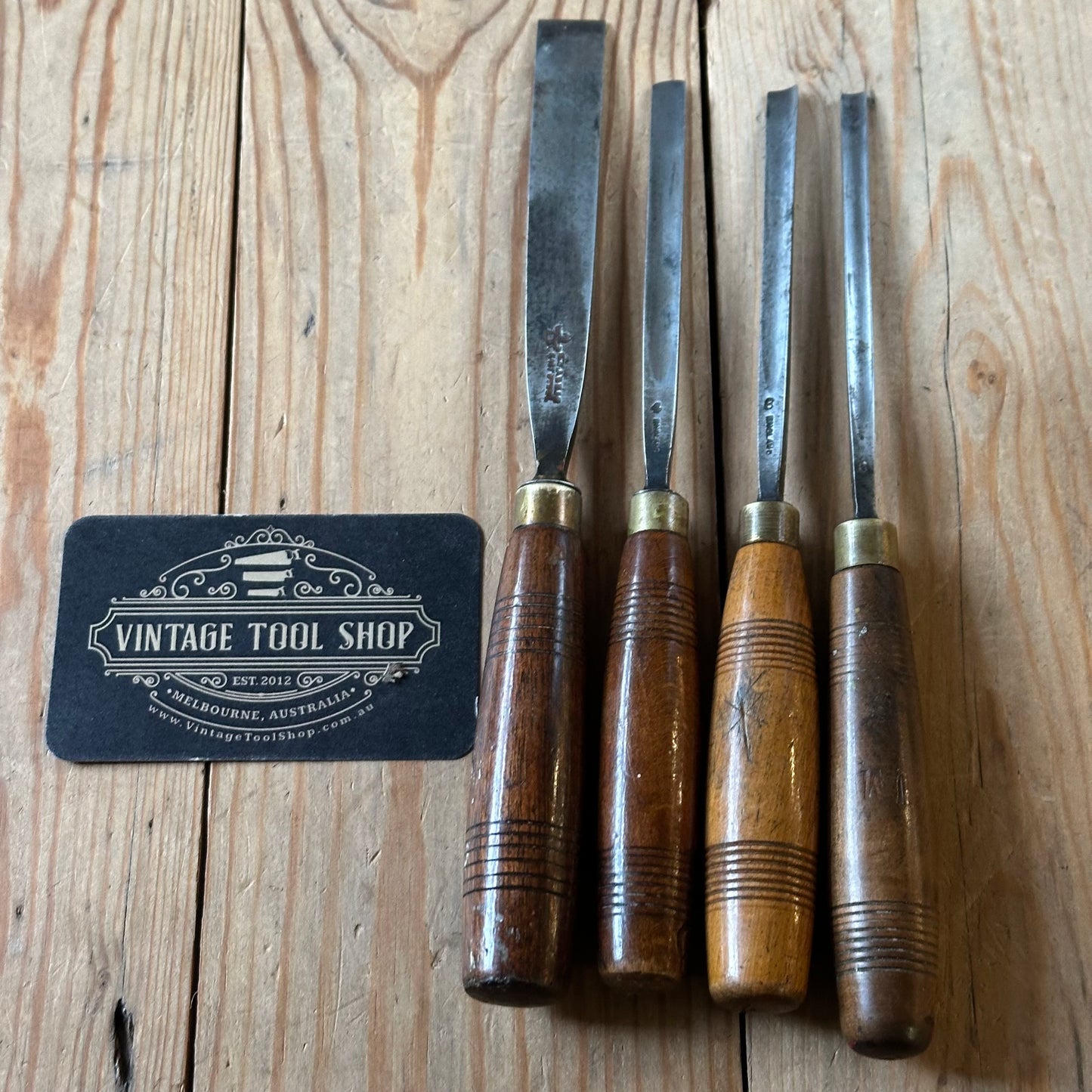 N1762 Vintage 4 x ADDIS Carving GOUGE CHISEL Set
