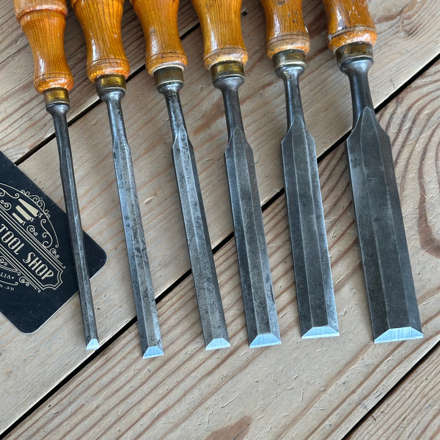 H2361 Vintage set of 6 x E.A. BERG Sweden wooden handled BEVEL CHISELS
