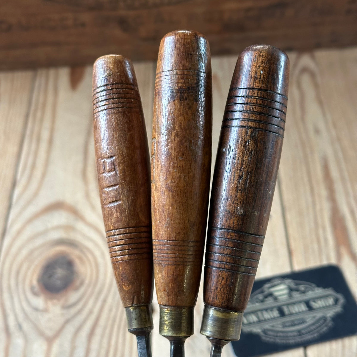 H2604 Vintage 3 x ADDIS England GOUGE CHISEL Carving Set
