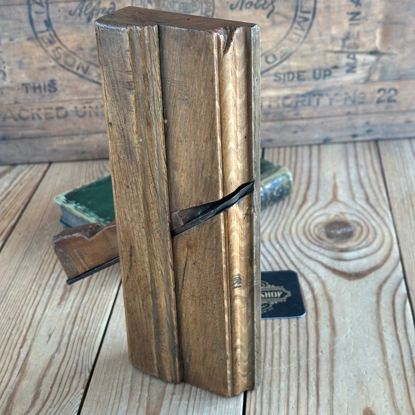 Y1857 Vintage COOL FRENCH OAK Wooden OGEE MOULDING PLANE