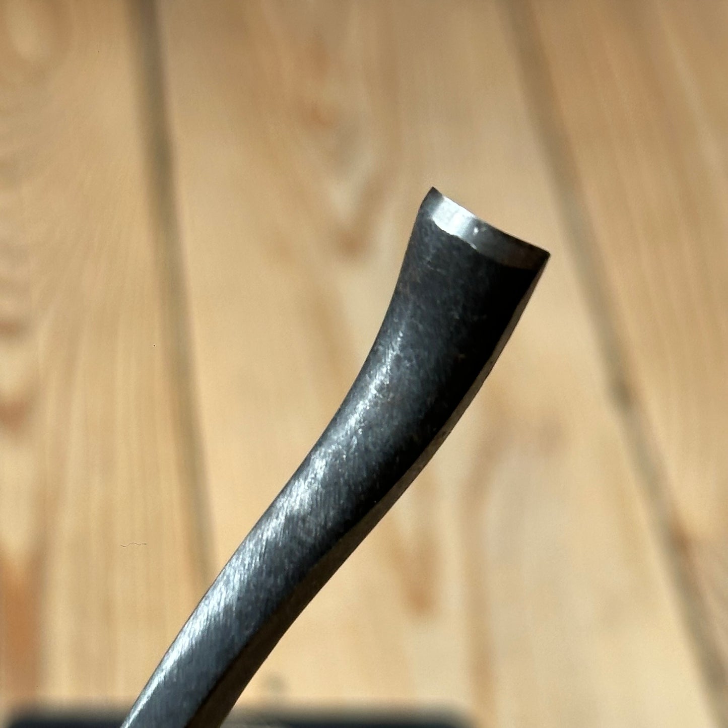 H2038 Vintage HENRY TAYLOR England 11mm reverse Bent Fishtail Carving CHISEL
