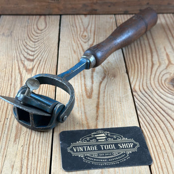 N1717 Vintage RECORD No:070 BOX SCRAPER