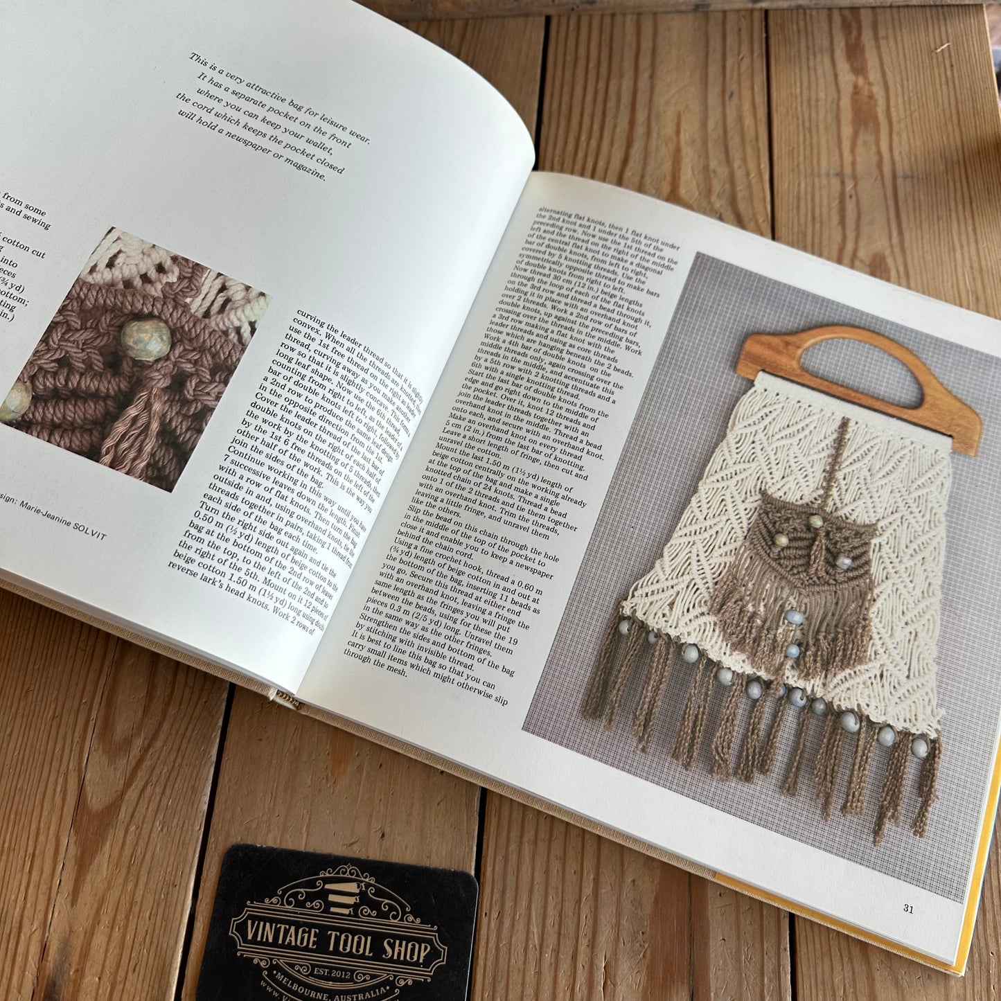 BO106 Vintage 1979 MAGNIFICENT MACRAMÉ BOOK by Marie-Jeanine Solvit