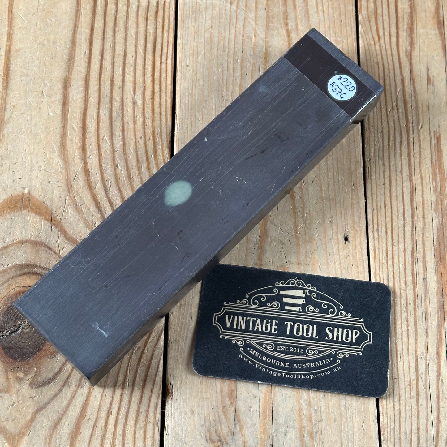 A376 Vintage LA LUNE FRENCH natural sharpening water STONE