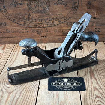 SOLD. N1867 Antique STANLEY USA No.113 COMPASS Plane AS IS