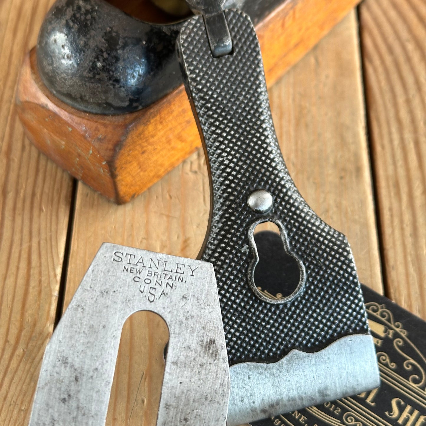 N1171 Antique STANLEY Rule & Level No.22 transitional PLANE